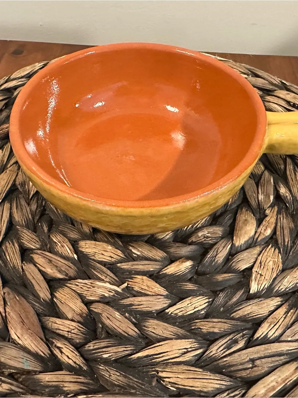 De Silva Italian Terracotta Soup/Casserole Bowl Rustic Yellow & Red – 6
